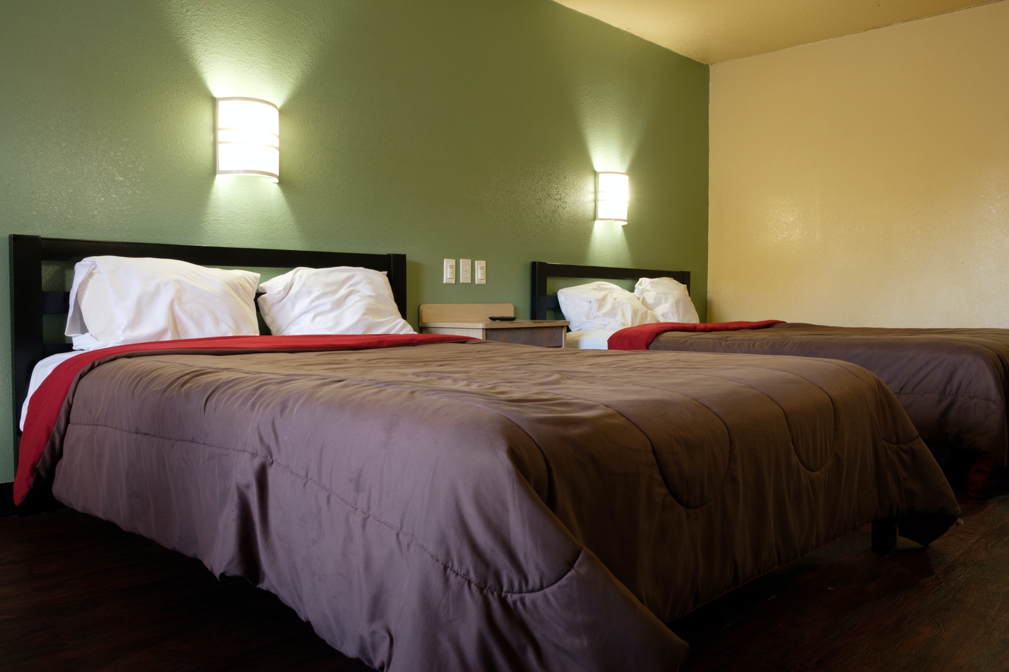standard-double-beds-hotel-room.jpg